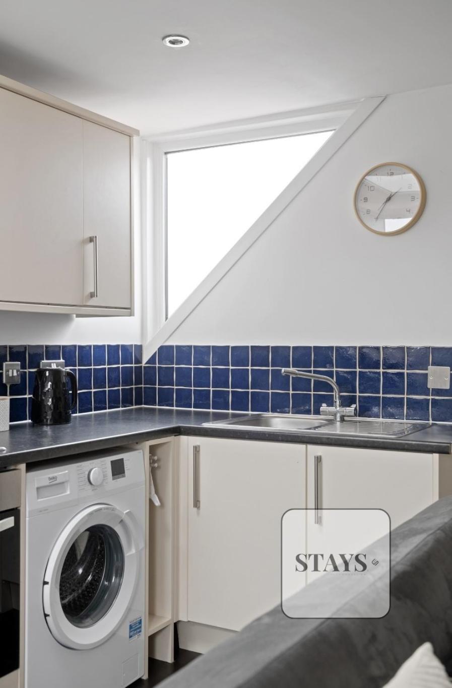 Cosy Apartment In Moulsham, Long Stays Welcome Chelmsford Buitenkant foto