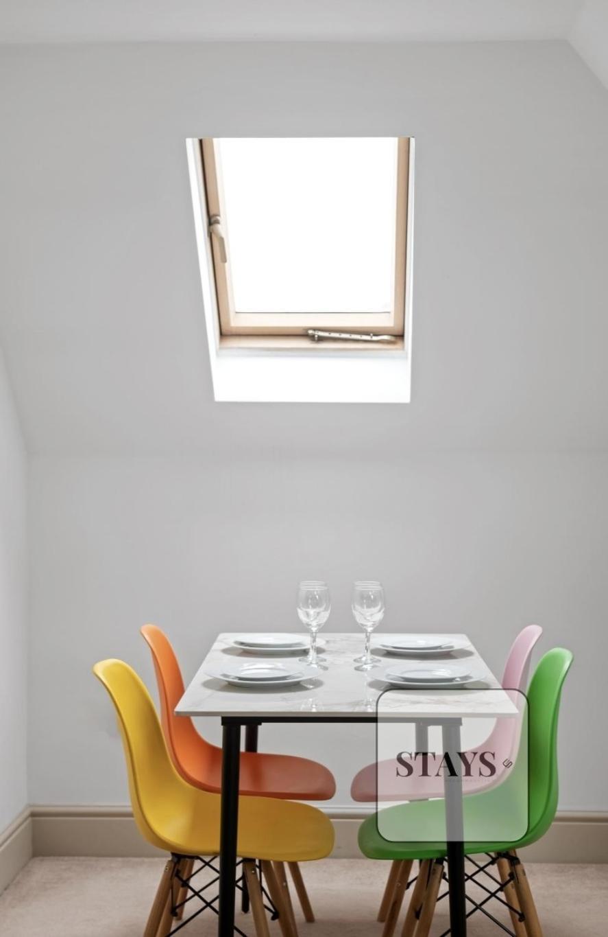 Cosy Apartment In Moulsham, Long Stays Welcome Chelmsford Buitenkant foto